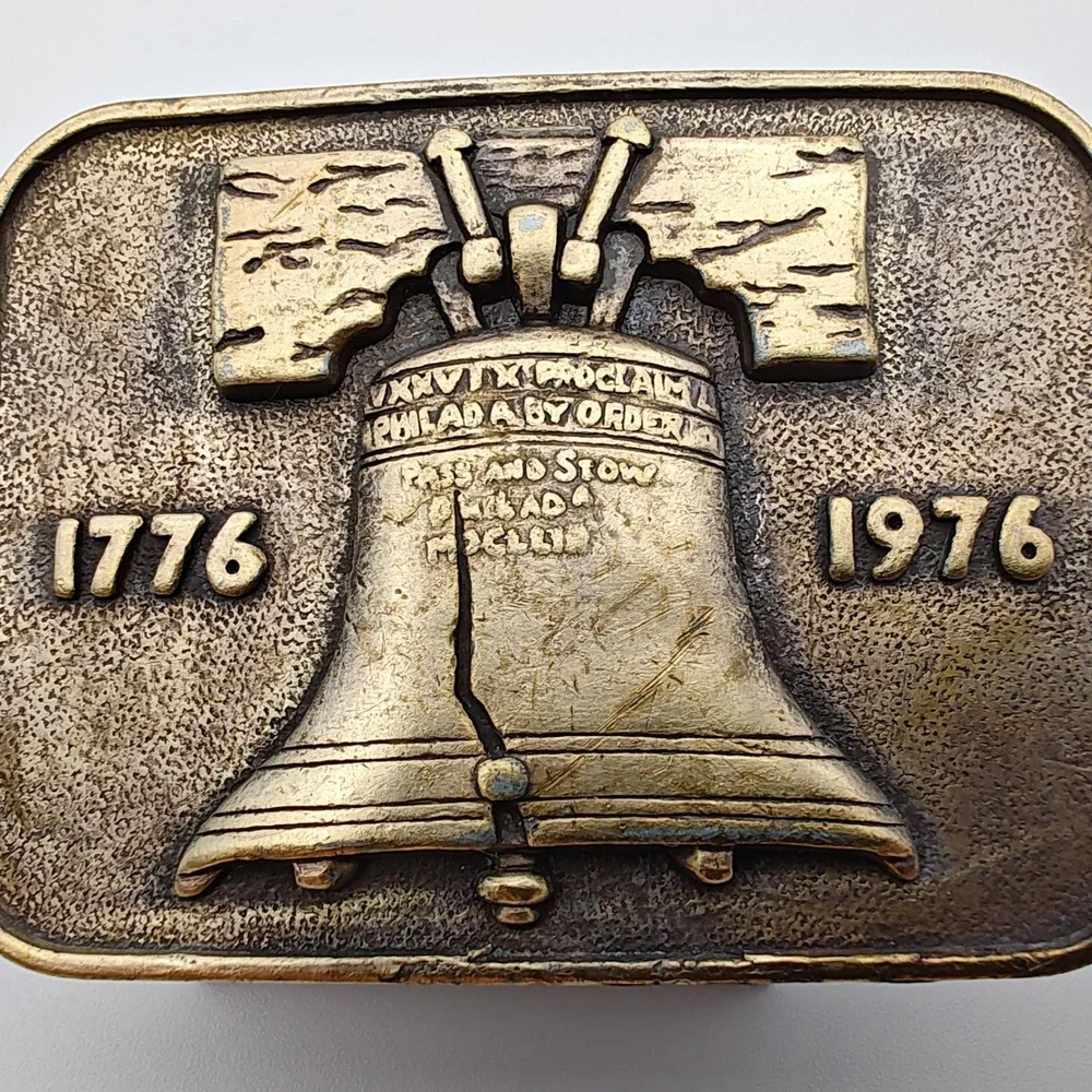 The Unbranded Brand vintage 1976